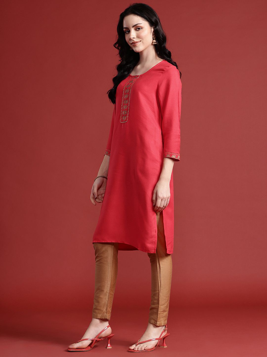 Anouk Floral Yoke Design Straight Kurta