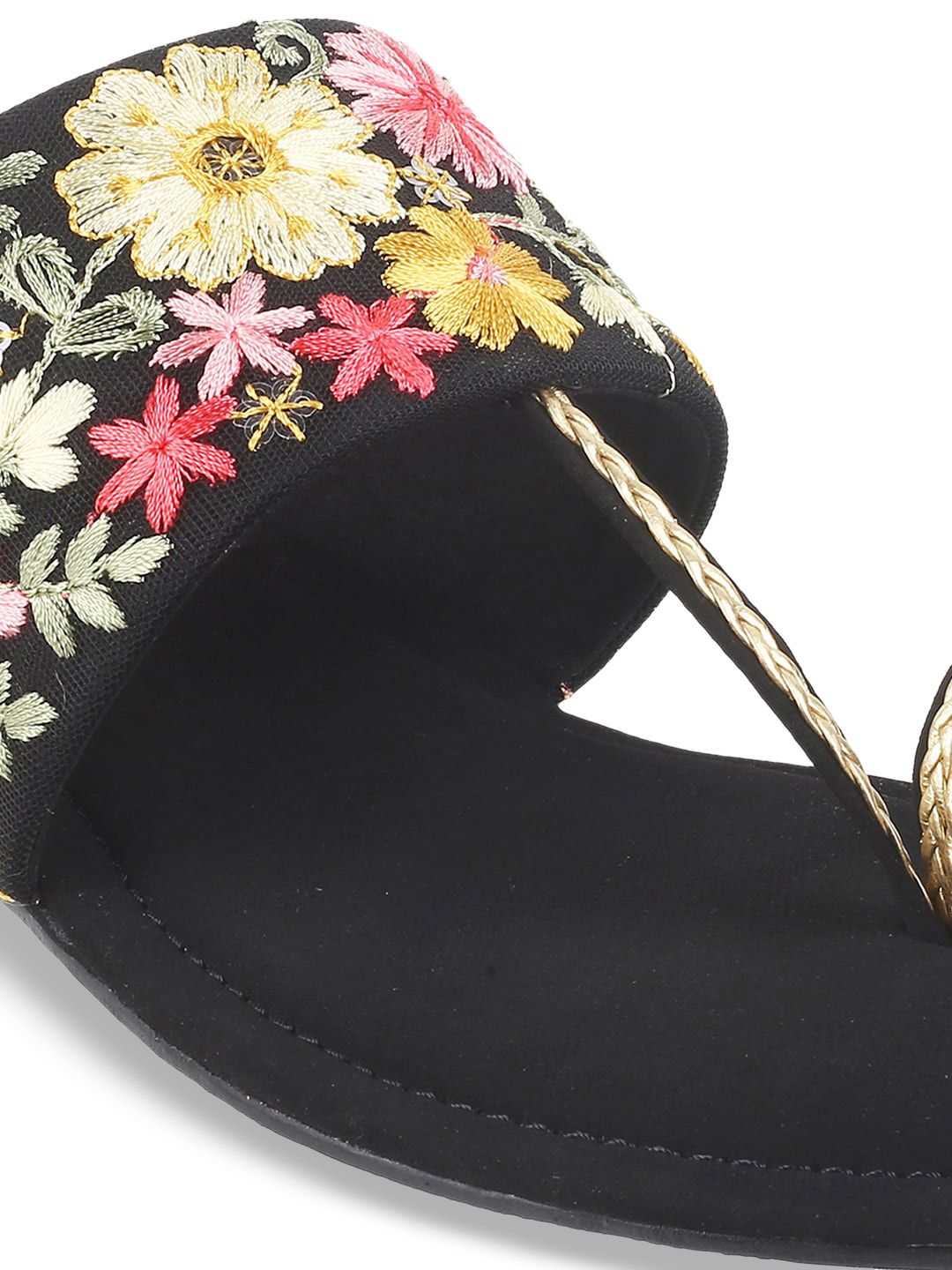 Mochi Embroidered Ethnic One Toe Flat