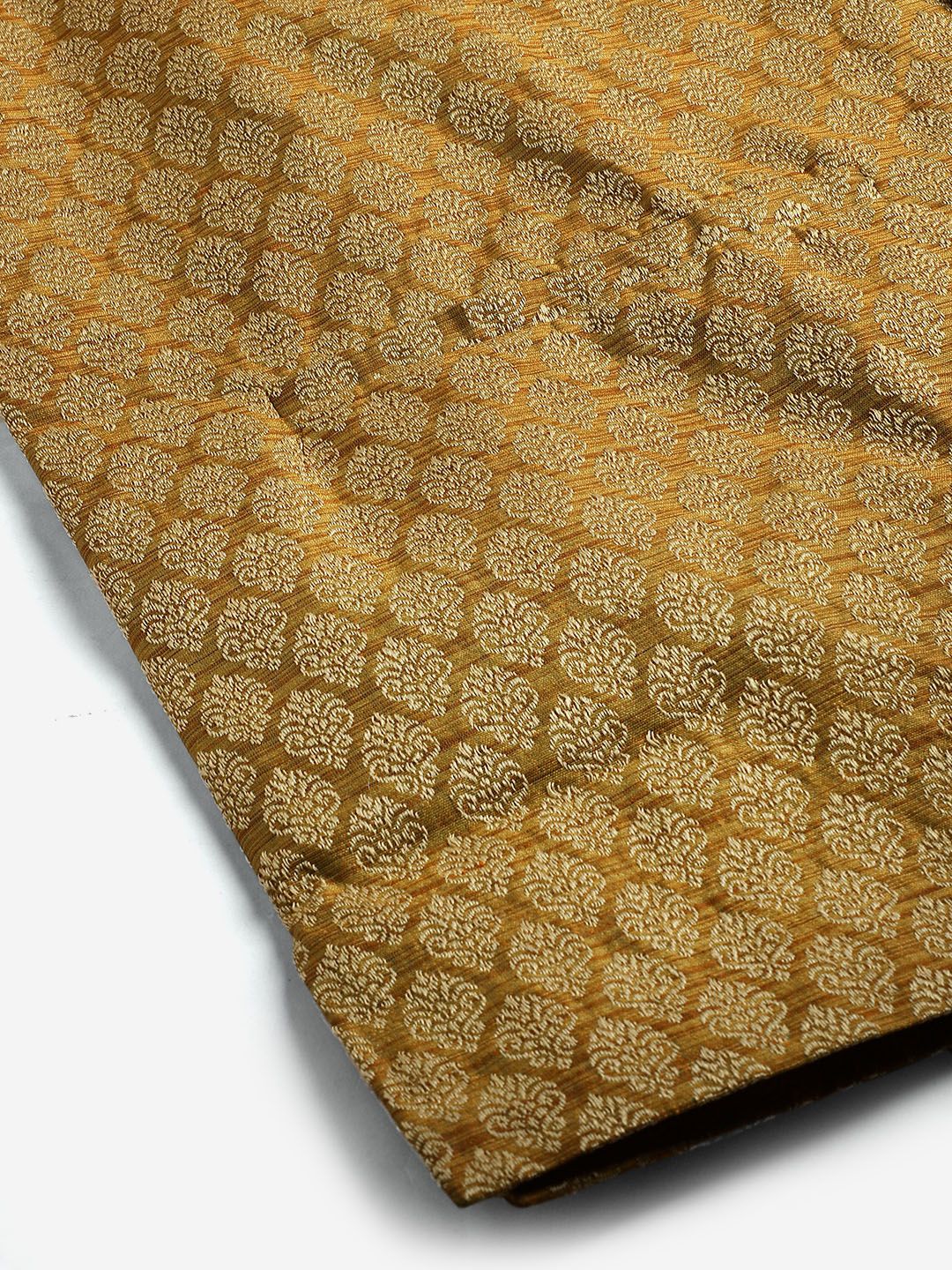 SOJANYA Kurta Jacquard Mustard Kuning & Putih Putih dengan Jaket Churidar & Nehru
