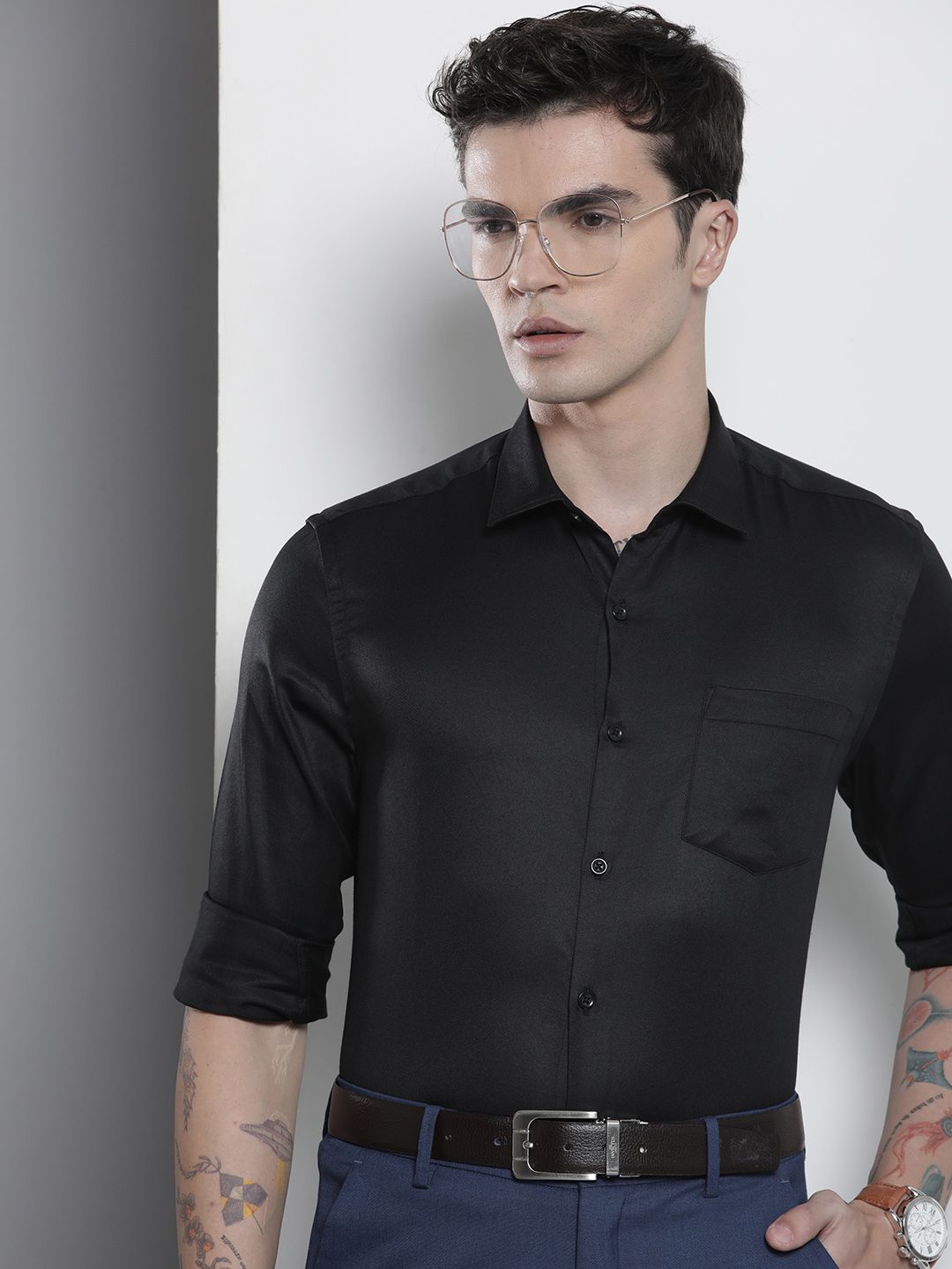 The Indian Garage Co. X Luxe Men Slim Fit Opaque Formal Shirt