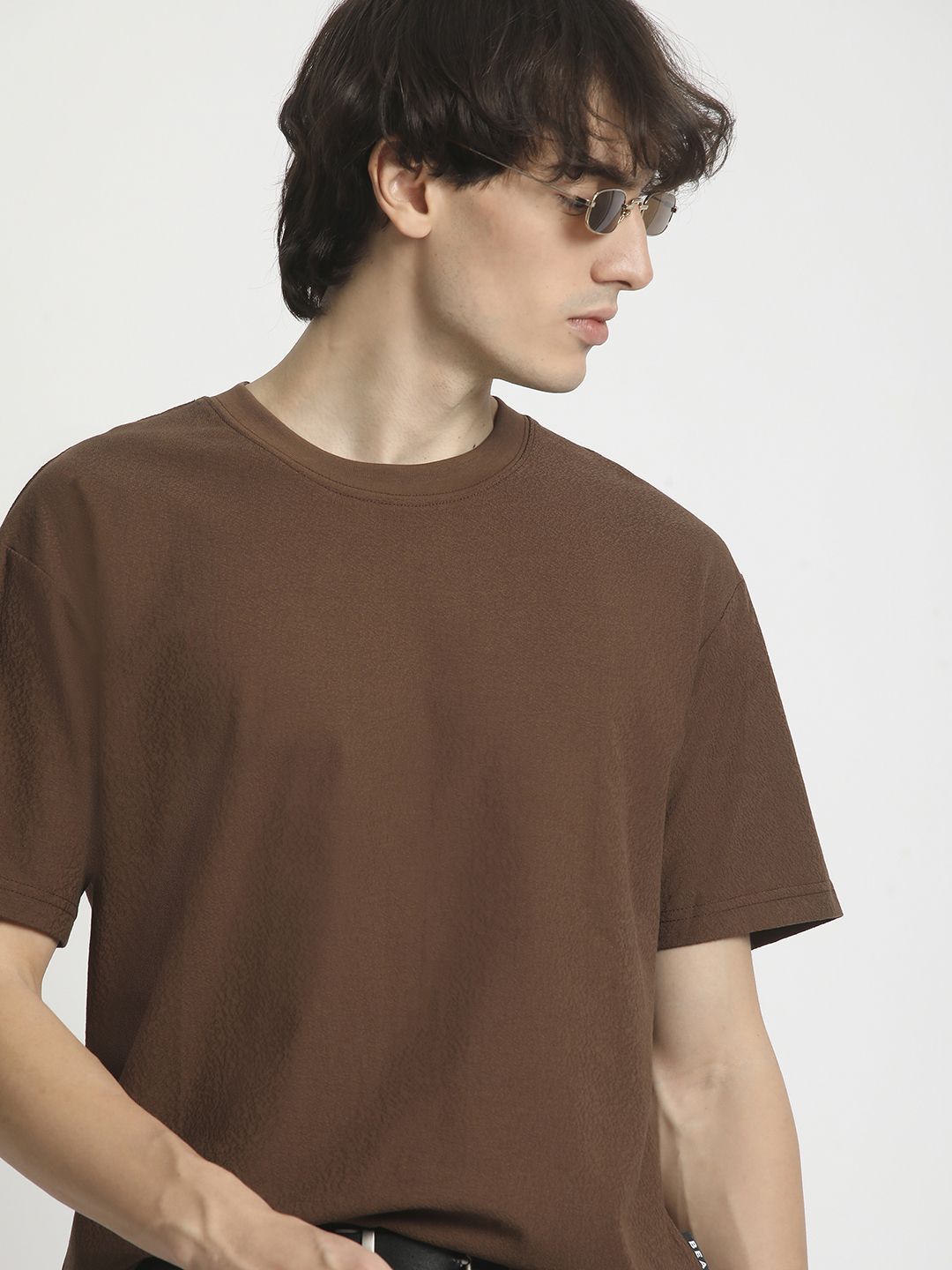 THE BEAR HOUSE Men Solid Drop-Shoulder Sleeves Tshirt