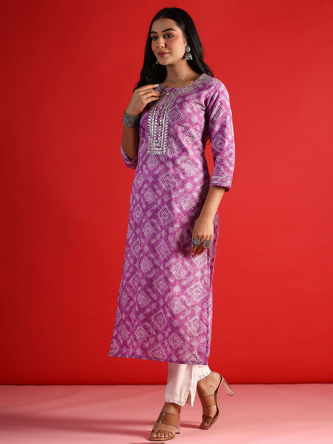 Indo Era Bandhani Printed Round Neck Long Sleeves Straight Cotton Kurta