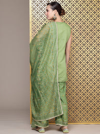 House of Pataudi Jashn Floral Printed Yoke Design Regular Kurti with Trousers & Dupatta