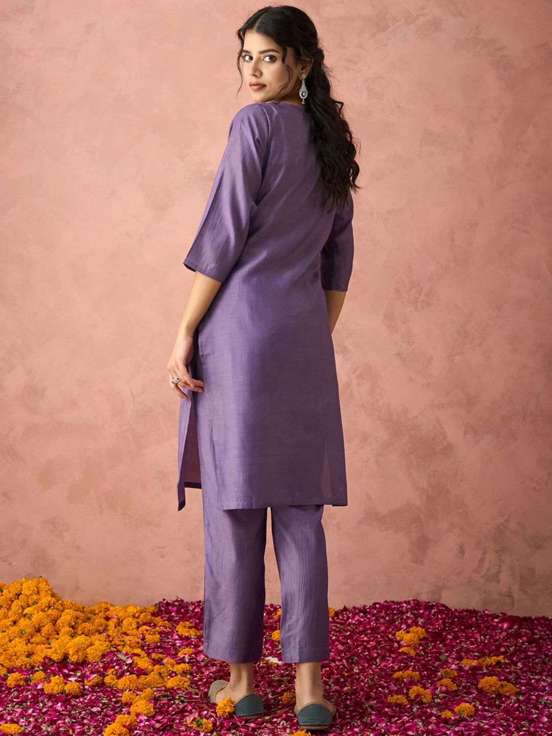 KALINI Embroidered Thread Work Straight Kurta With Trouser