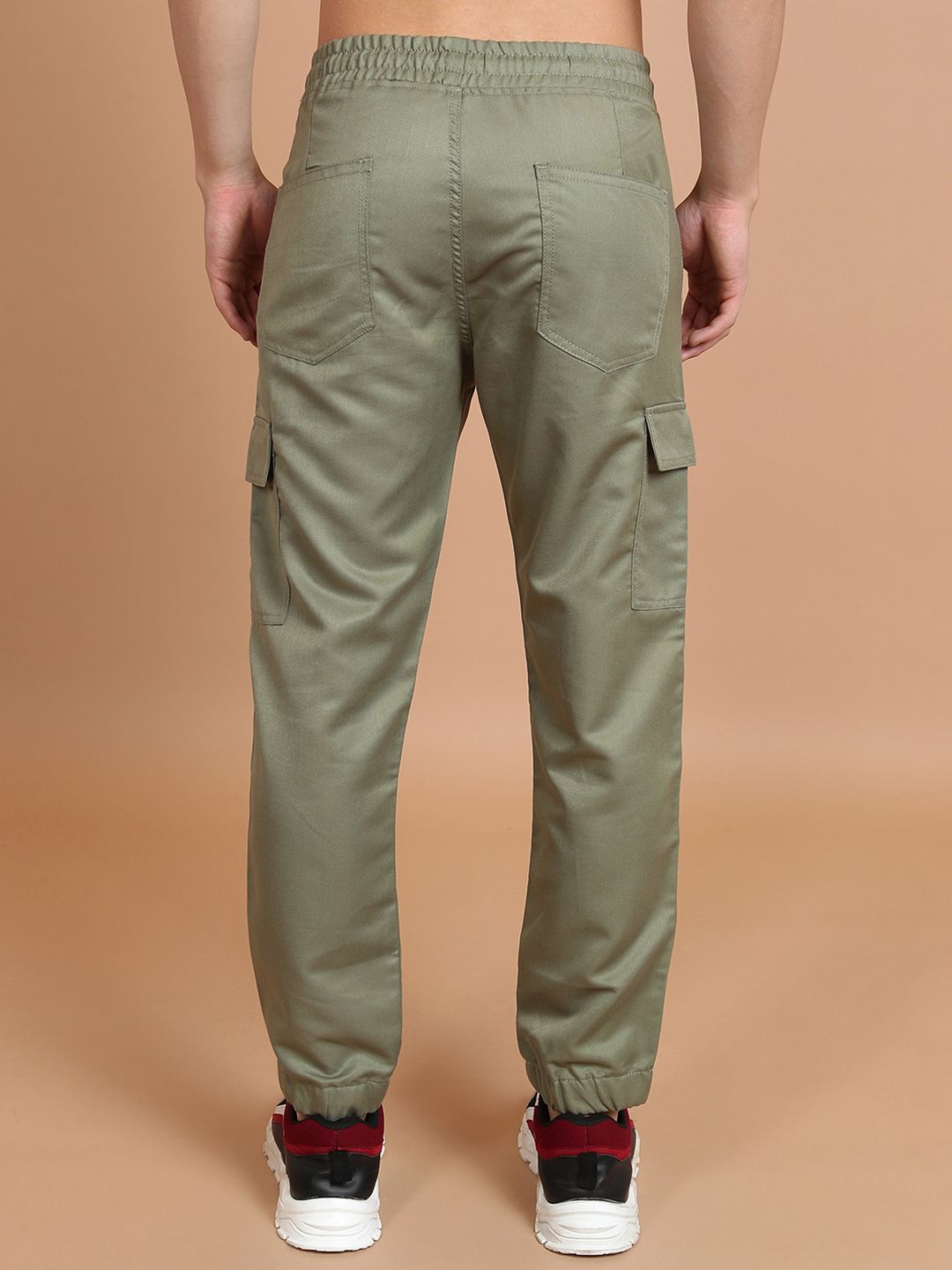 HIGHLANDER Men Cargo Style Joggers