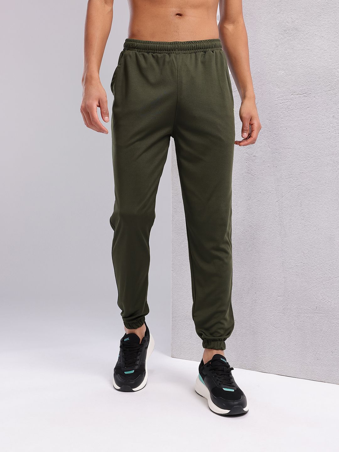 HRX by Hrithik Roshan Men Mid-Rise Rapid-Dry Training Joggers