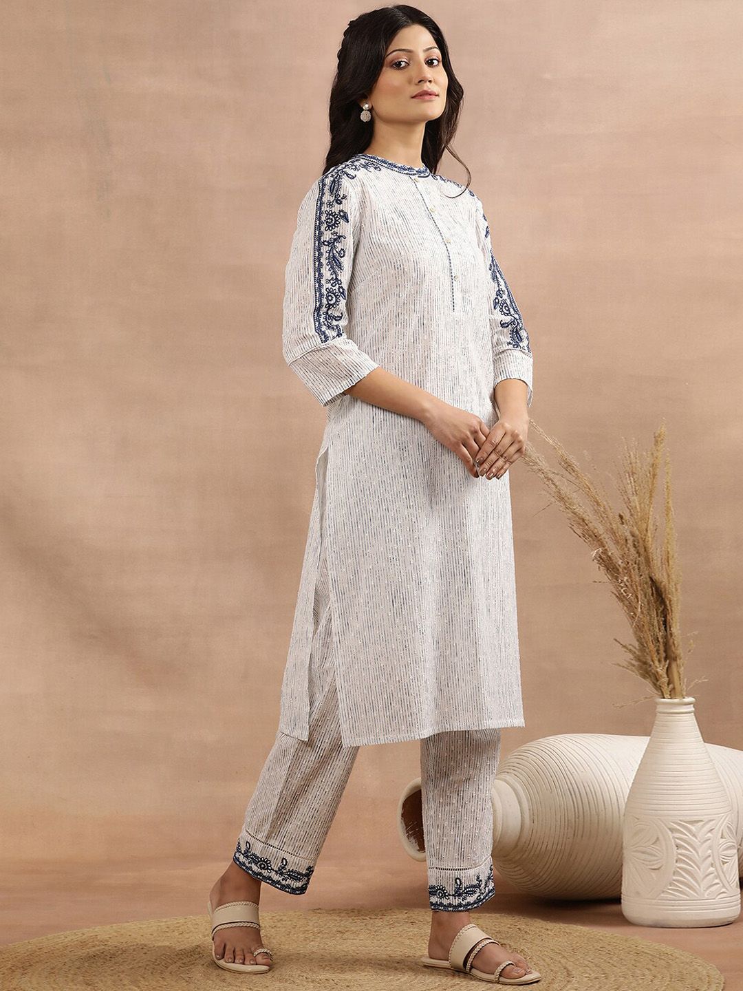 W Striped Thread Work Mandarin Collar Pure Cotton Kurta with Trousers