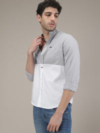 The Indian Garage Co Men Grey & White Slim Fit Colourblocked Casual Shirt