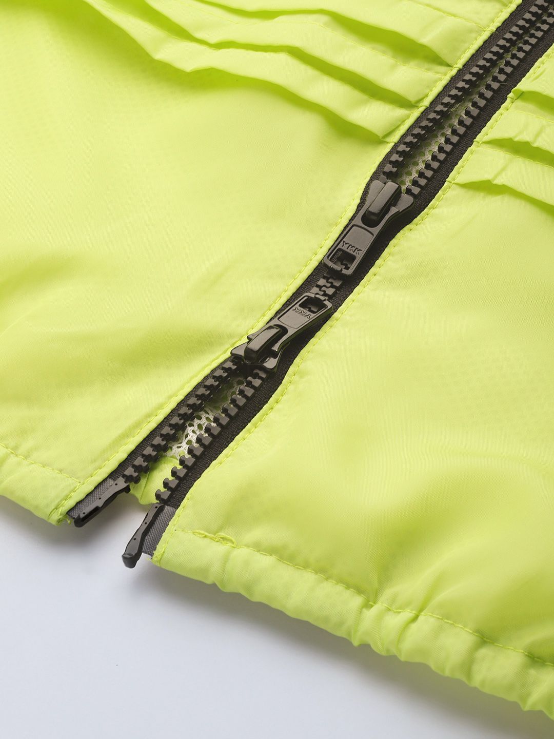 DressBerry Women Fluorescent Green Solid Lightweight Sporty Jacket