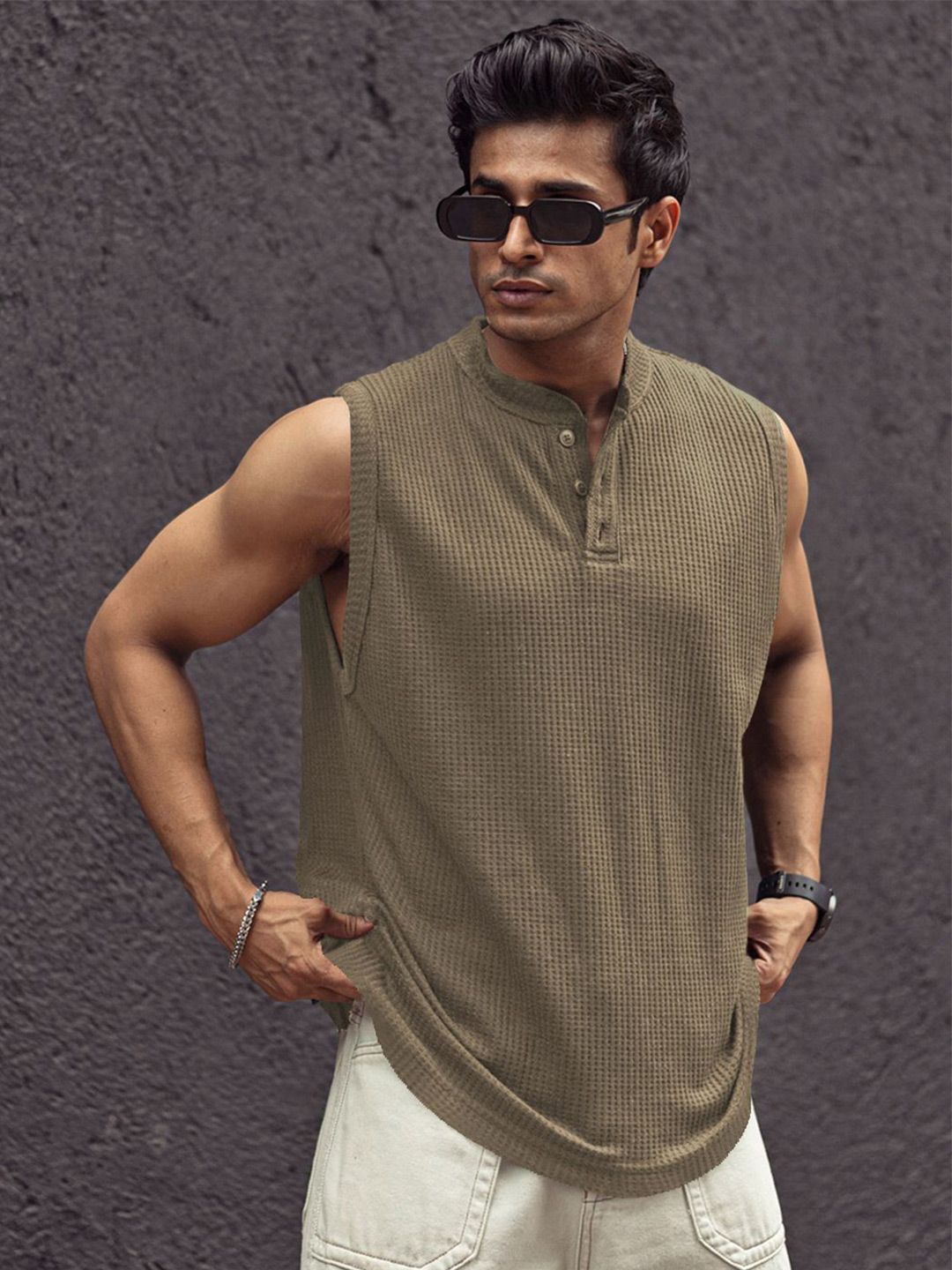 Powerlook Men Self Design Henley Neck T-shirt