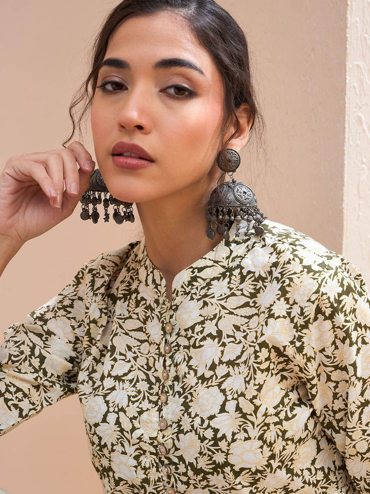 Shae by SASSAFRAS Floral Printed Pure Cotton Pleated Kurti