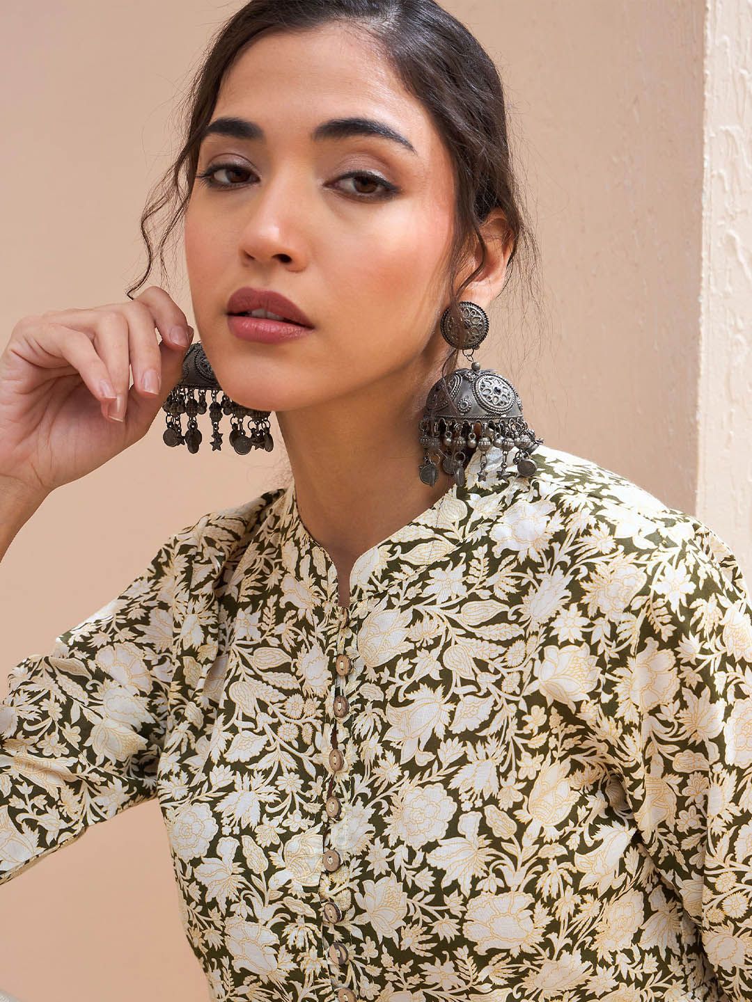 Shae by SASSAFRAS Floral Printed Pure Cotton Pleated Kurti