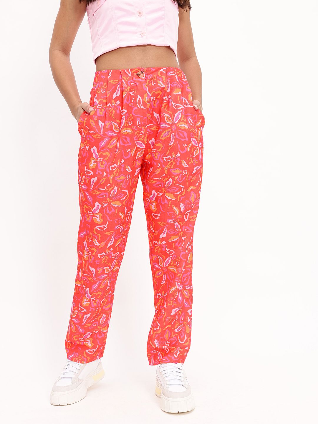DressBerry Women Elegant Blossom Printed Pleated Trousers