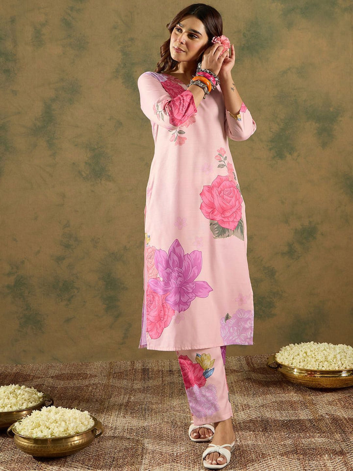 Indo Era Floral Printed V-Neck Straight Kurta with Trousers