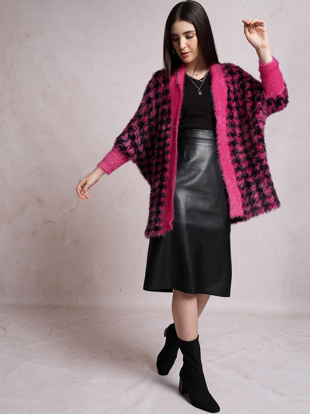 Tokyo Talkies Black Abstract Self Design Longline Front-Open Sweater