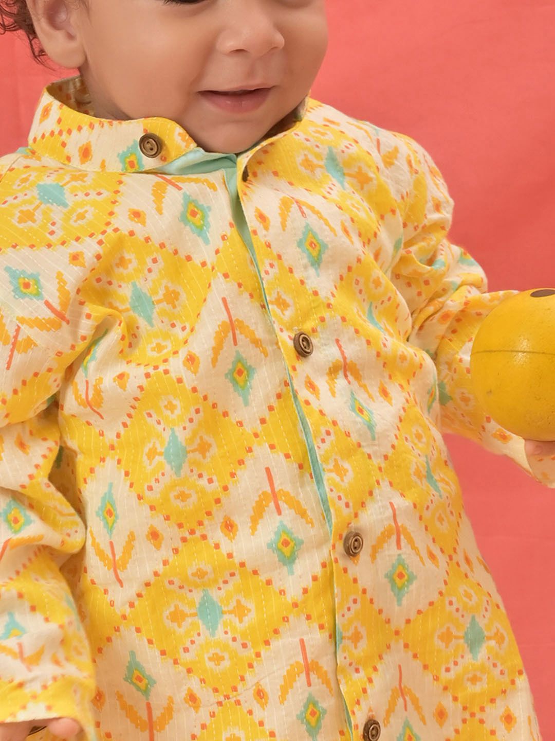 VASTRAMAY Boys Ethnic Motifs Printed Kurta With Pyjamas