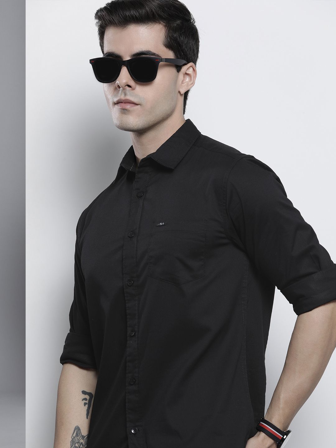 The Indian Garage Co Men Black Comfort Casual Shirt
