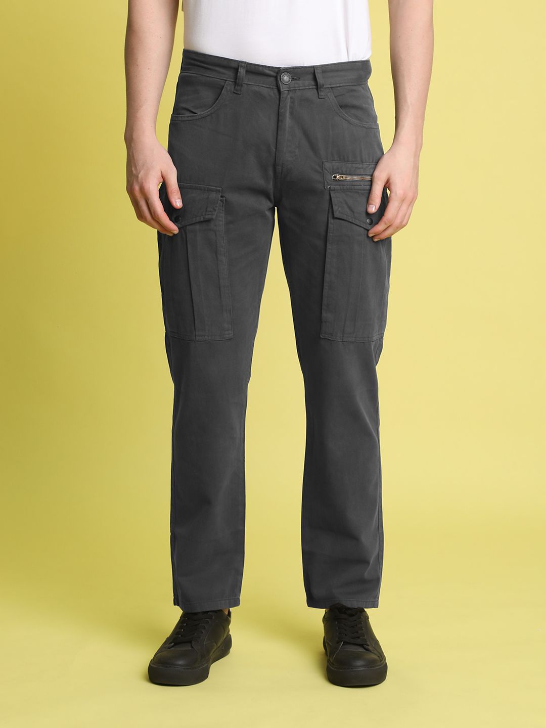 Bene Kleed Men Relaxed Pure Cotton Cargos Trousers