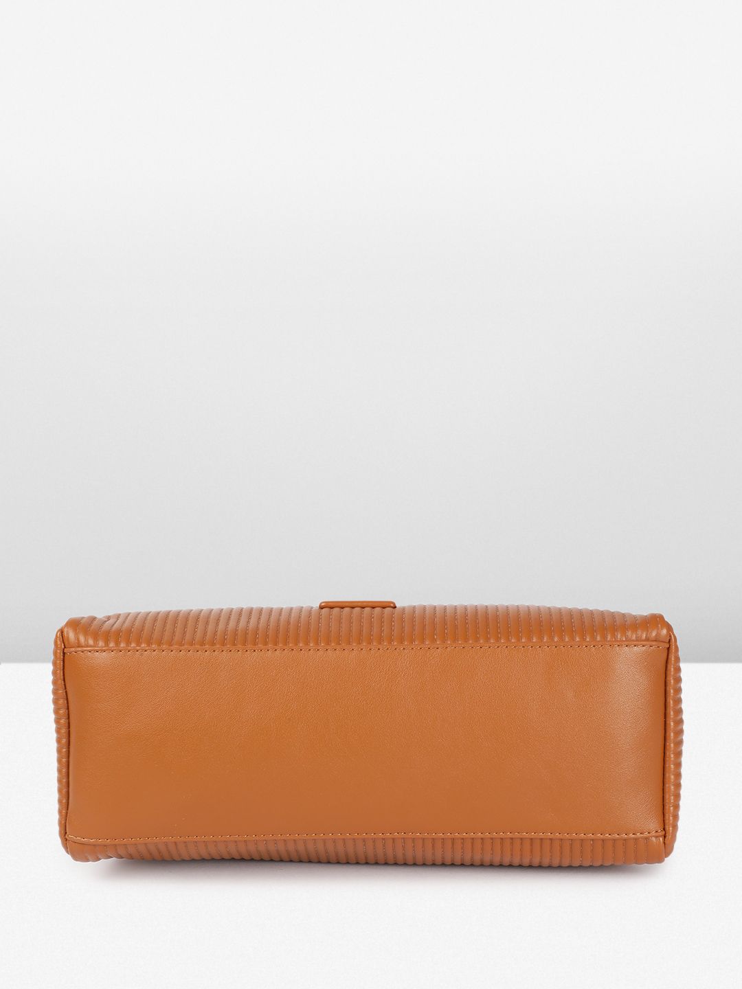 DressBerry  Structured Shoulder Bag