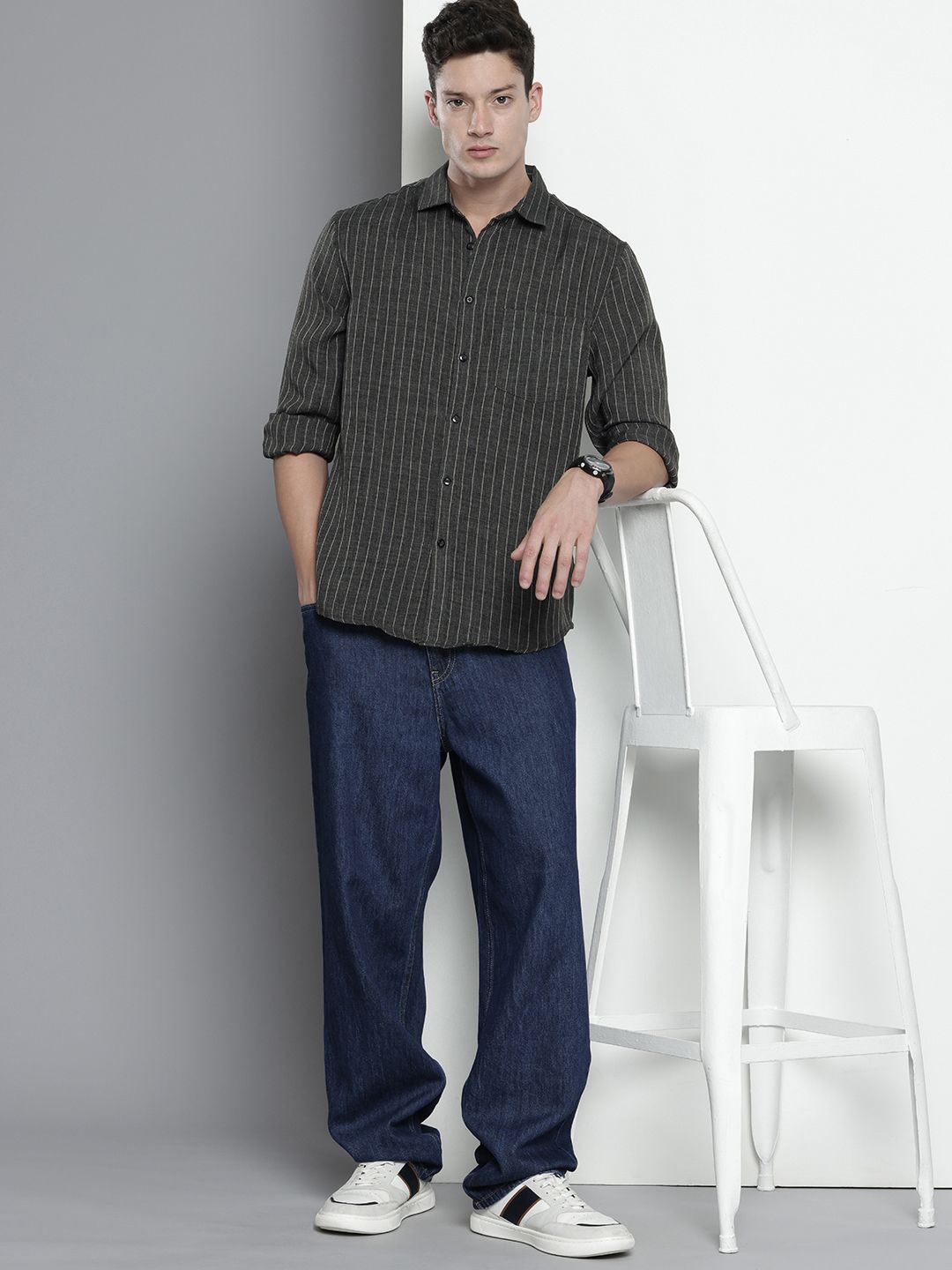 The Indian Garage Co Slim Fit Opaque Striped Casual Shirt