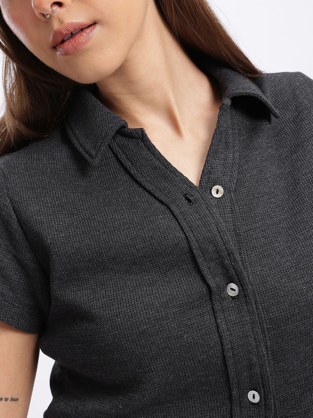DressBerry Playful Shirt Collar Crop Top