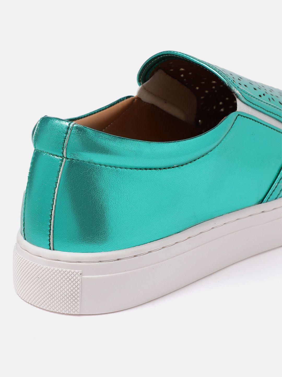 DressBerry Women Cut Work Slip-On Sneakers