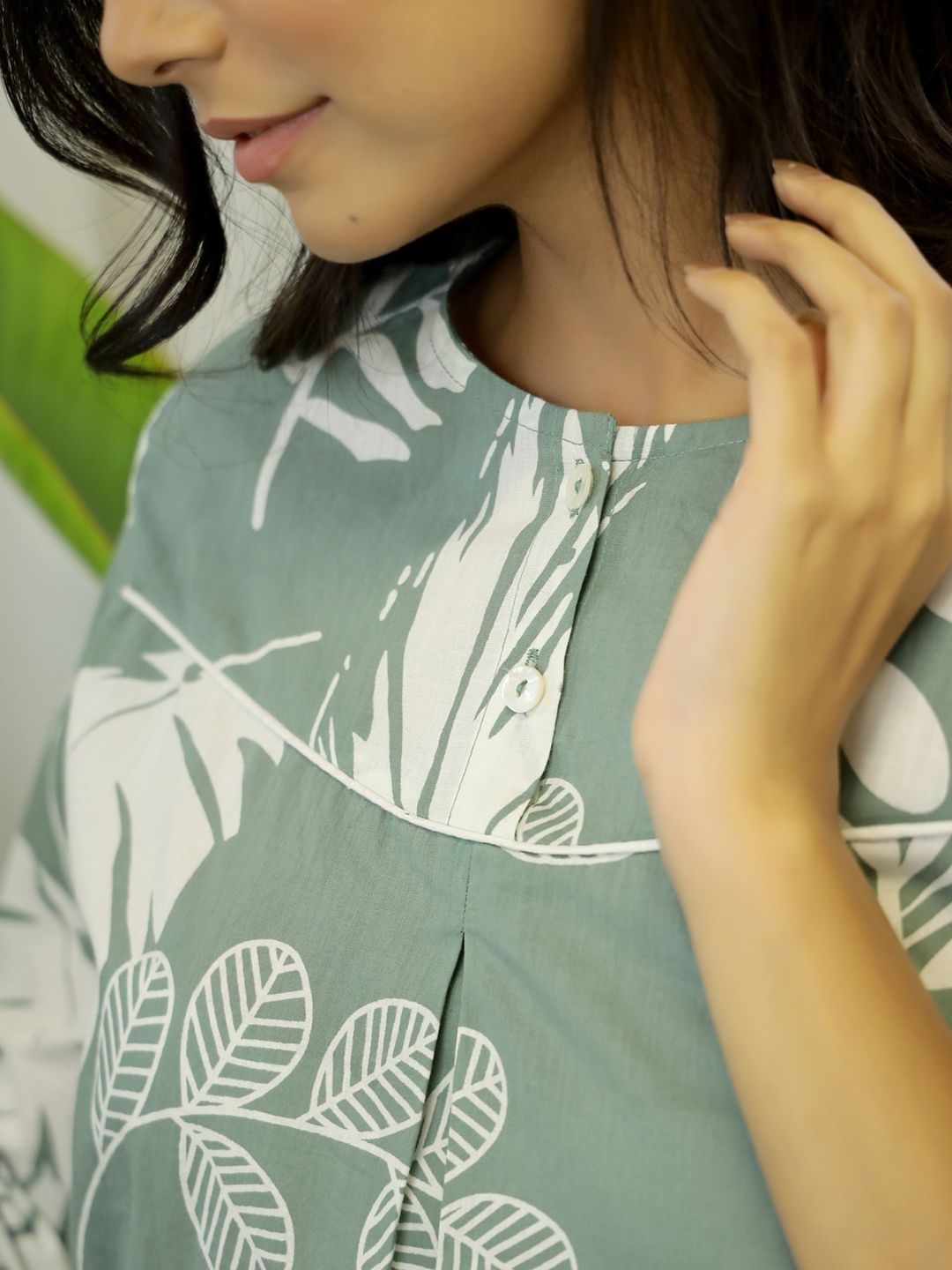 SANSKRUTIHOMES Women Green & White Printed Night suit