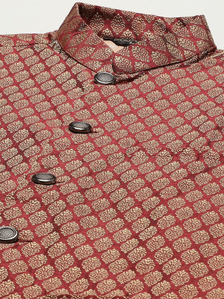 SOJANYA Men Cream-Coloured Chikankari Pure Cotton Kurta with Churidar & Nehru Jacket