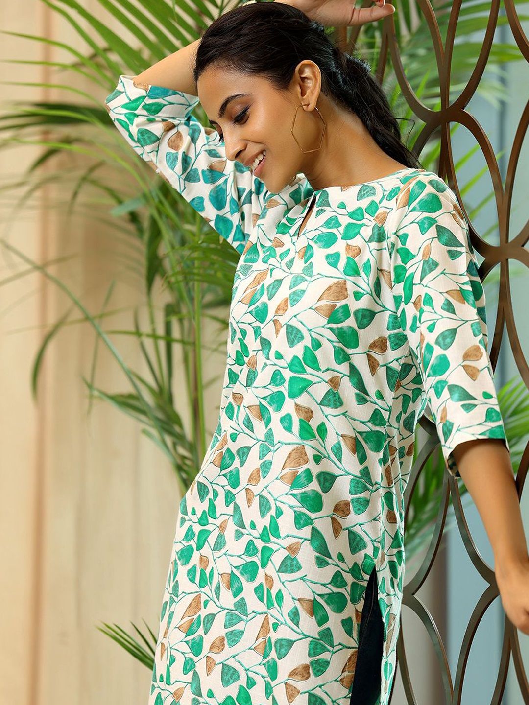 Libas Off White Floral Printed Keyhole Neck Straight Kurta