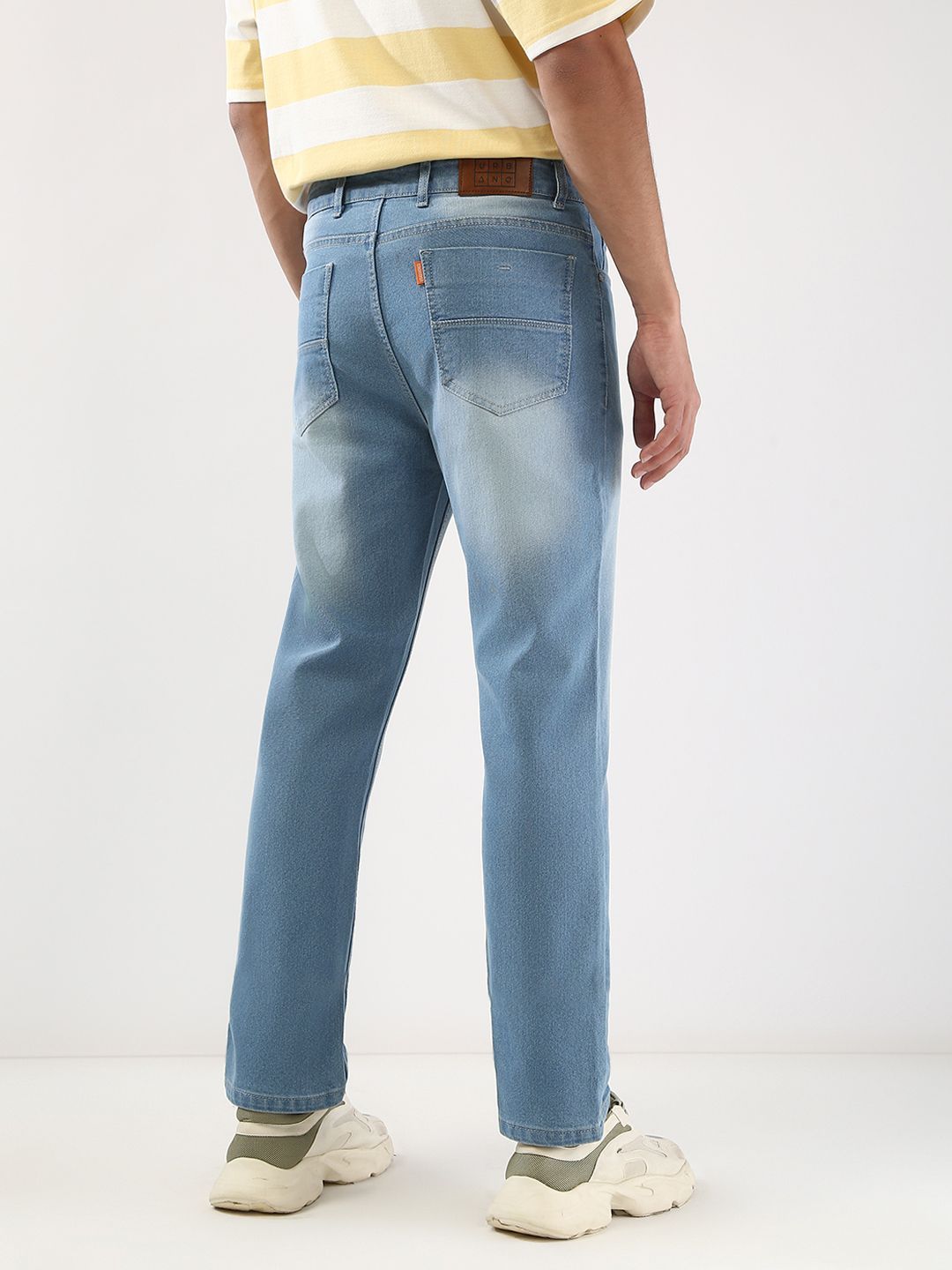 Urbano Fashion Men Straight Fit Mid-Rise Light Fade Stretchable Jeans