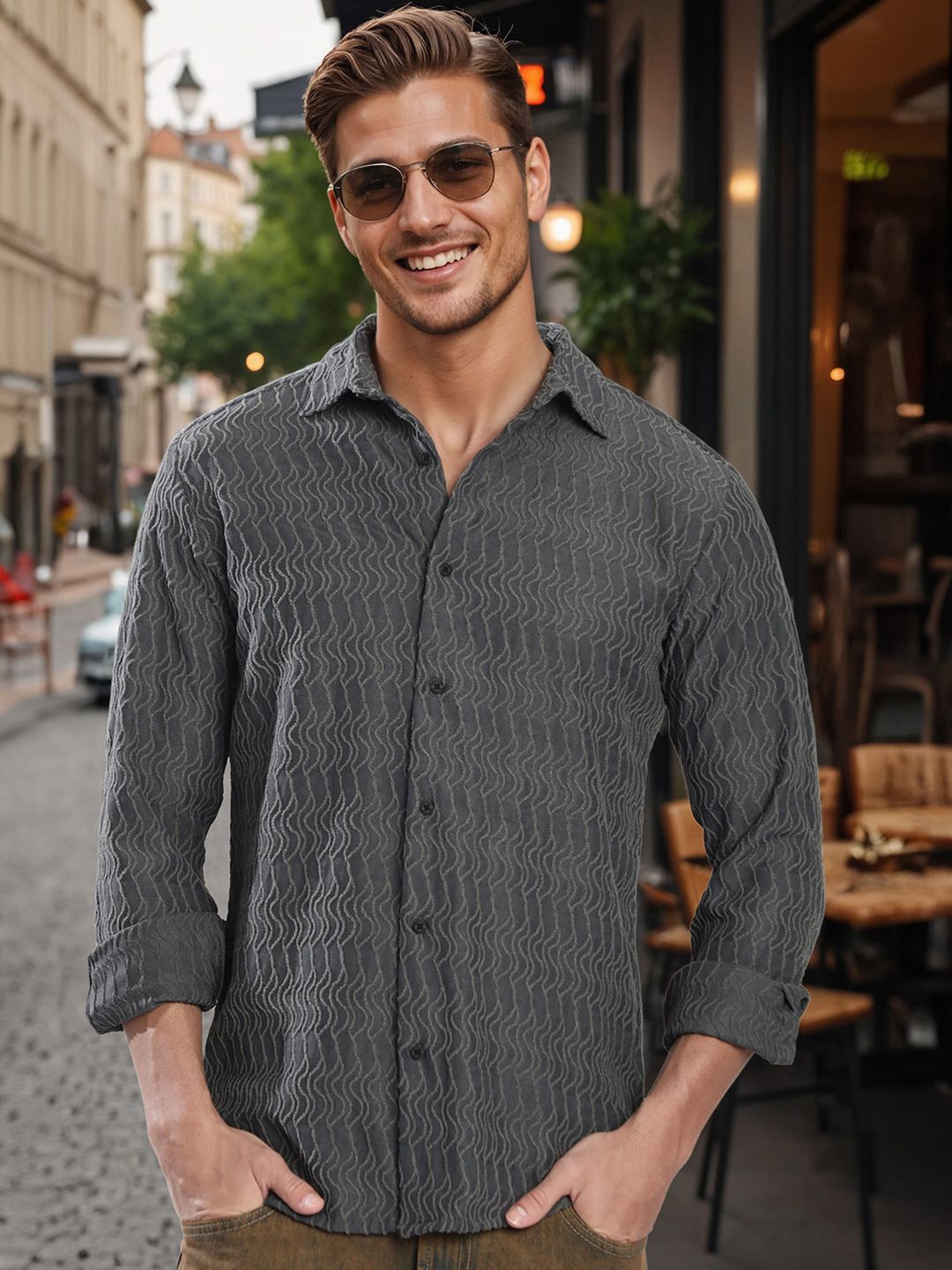 Bene Kleed Men Slim Fit Textured Spread Collar Casual Shirt