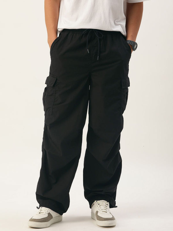 Bene Kleed Men Black Parachute Fit Pure Cotton Cargos Trousers