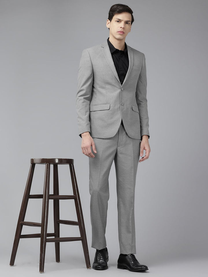 Park Avenue Single Breasted 2-Piece Formal Suit
