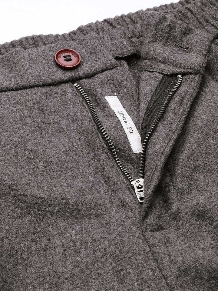 Mr Bowerbird Men Charcoal Frey Liberal Fit Solid Pleated Tweed Cargos