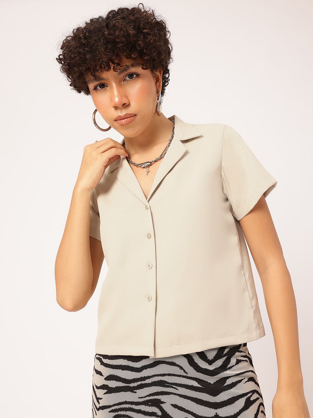 DressBerry Soft Focus Notched Lapel Edge Shirt