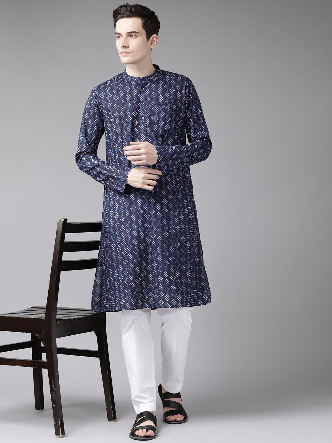 See Designs Men Navy Blue Printed Pure Cotton Kurta with Trousers