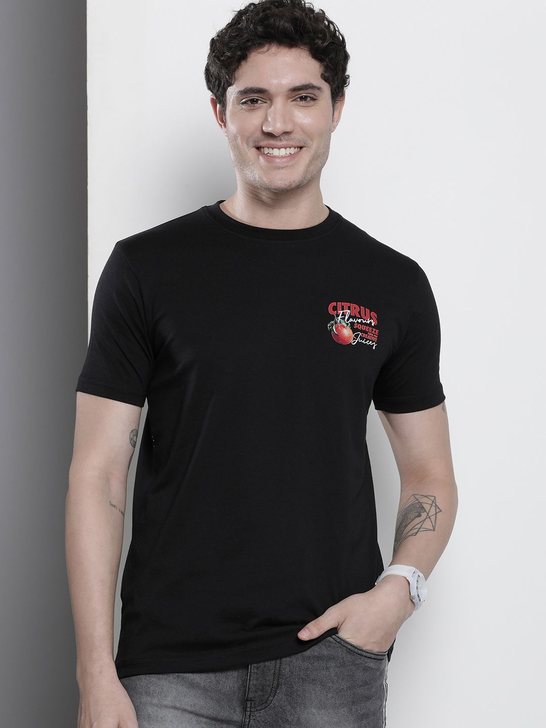 The Indian Garage Co Men Graphic Printed Slim Fit T-shirt