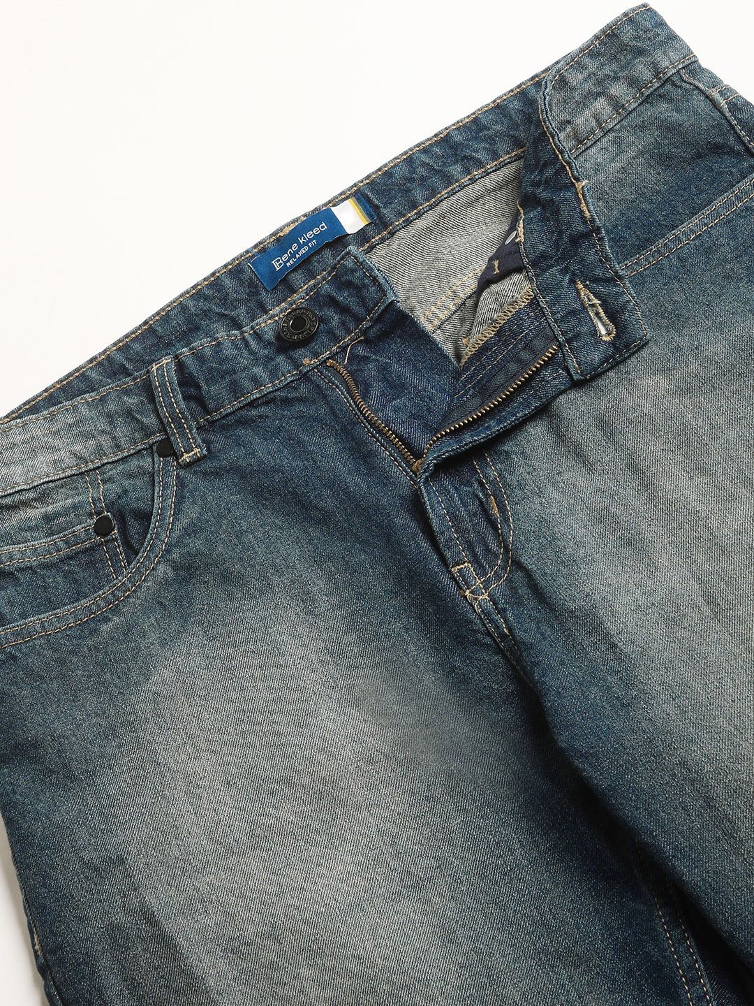 Bene Kleed Men Relaxed Fit Clean Look Tinted Pure Cotton Jeans