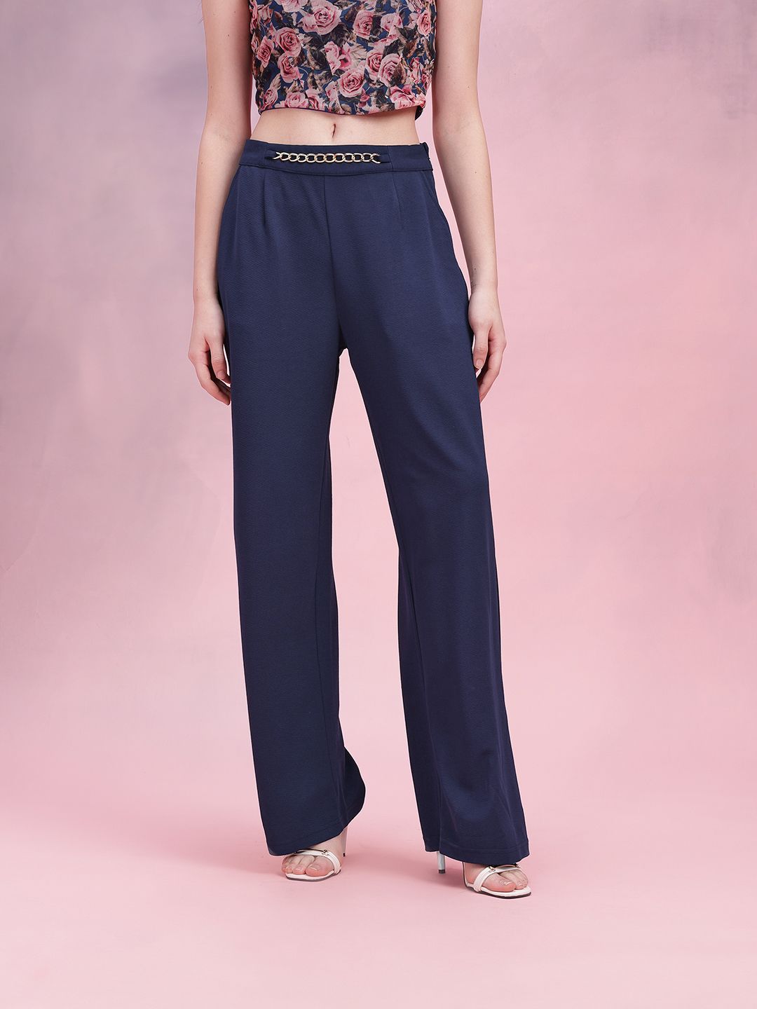DressBerry Women Metallic Chain Detail Textured Pleated Trousers