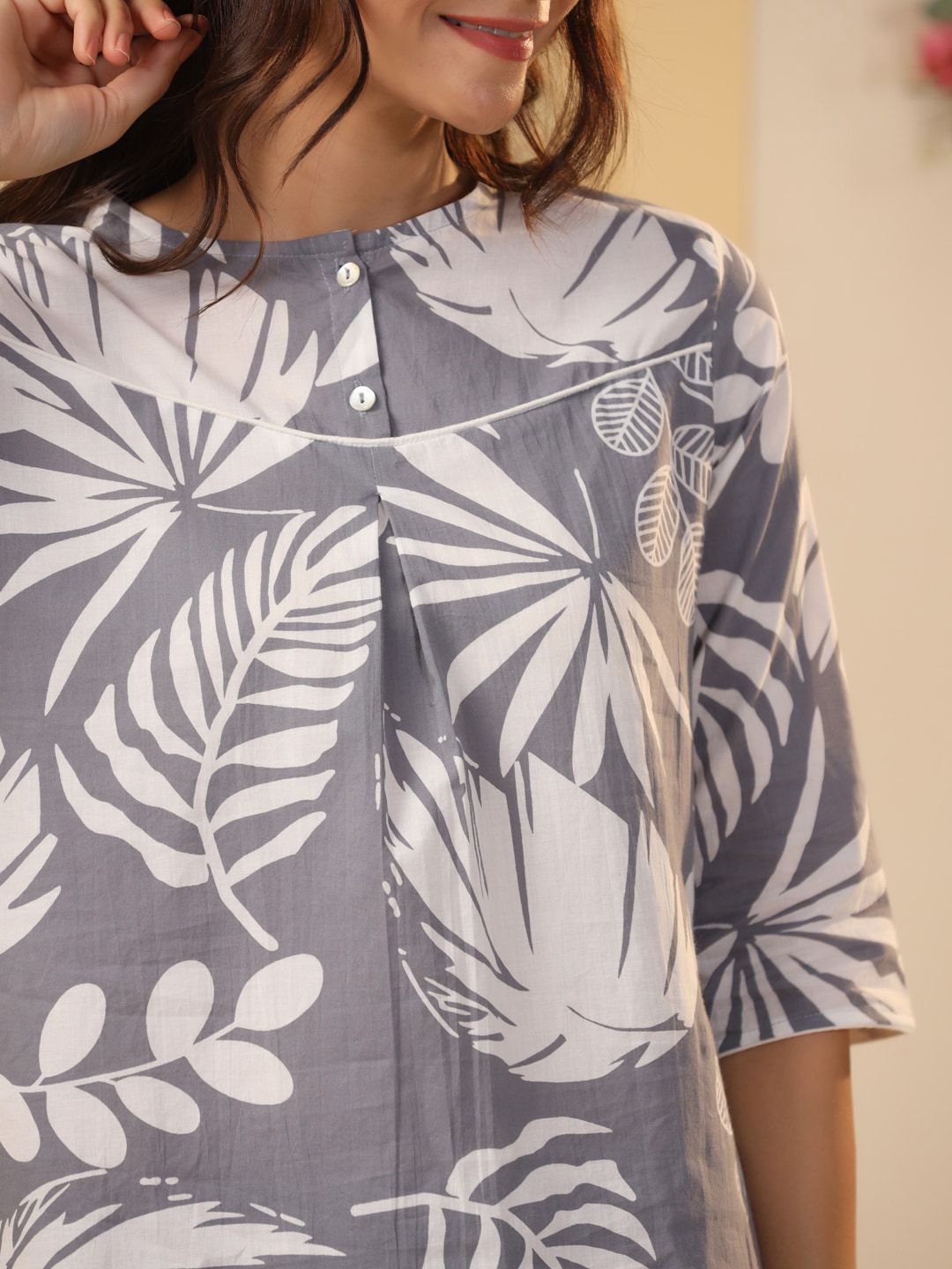 SANSKRUTIHOMES Grey & White Floral Printed Pure Cotton Night Suit