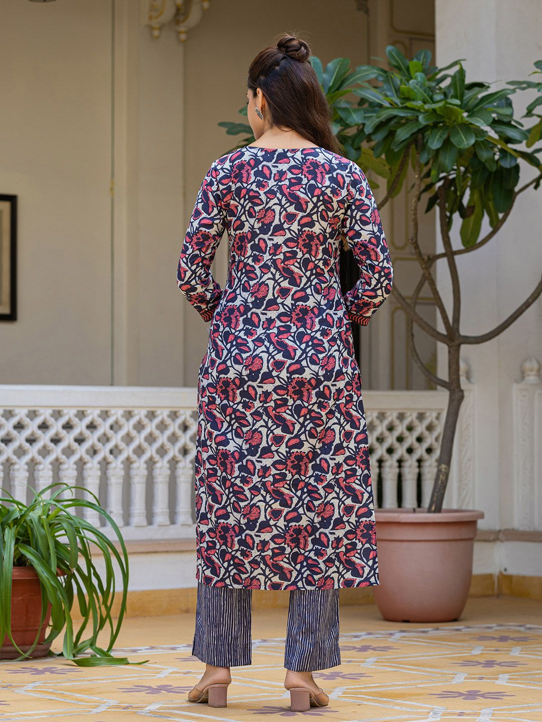 KALINI Floral Printed V Neck Straight Kurta With Trousers & Dupatta