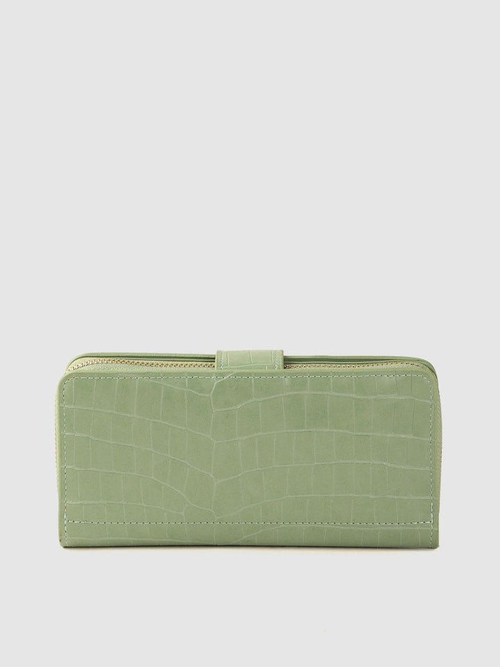 Lino Perros Women Green Textured PU Zip Around Wallet