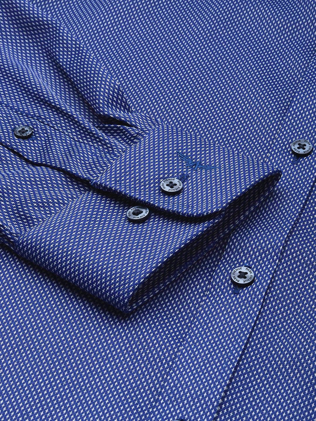 Park Avenue Self Design Slim Fit Textured Formal Shirt
