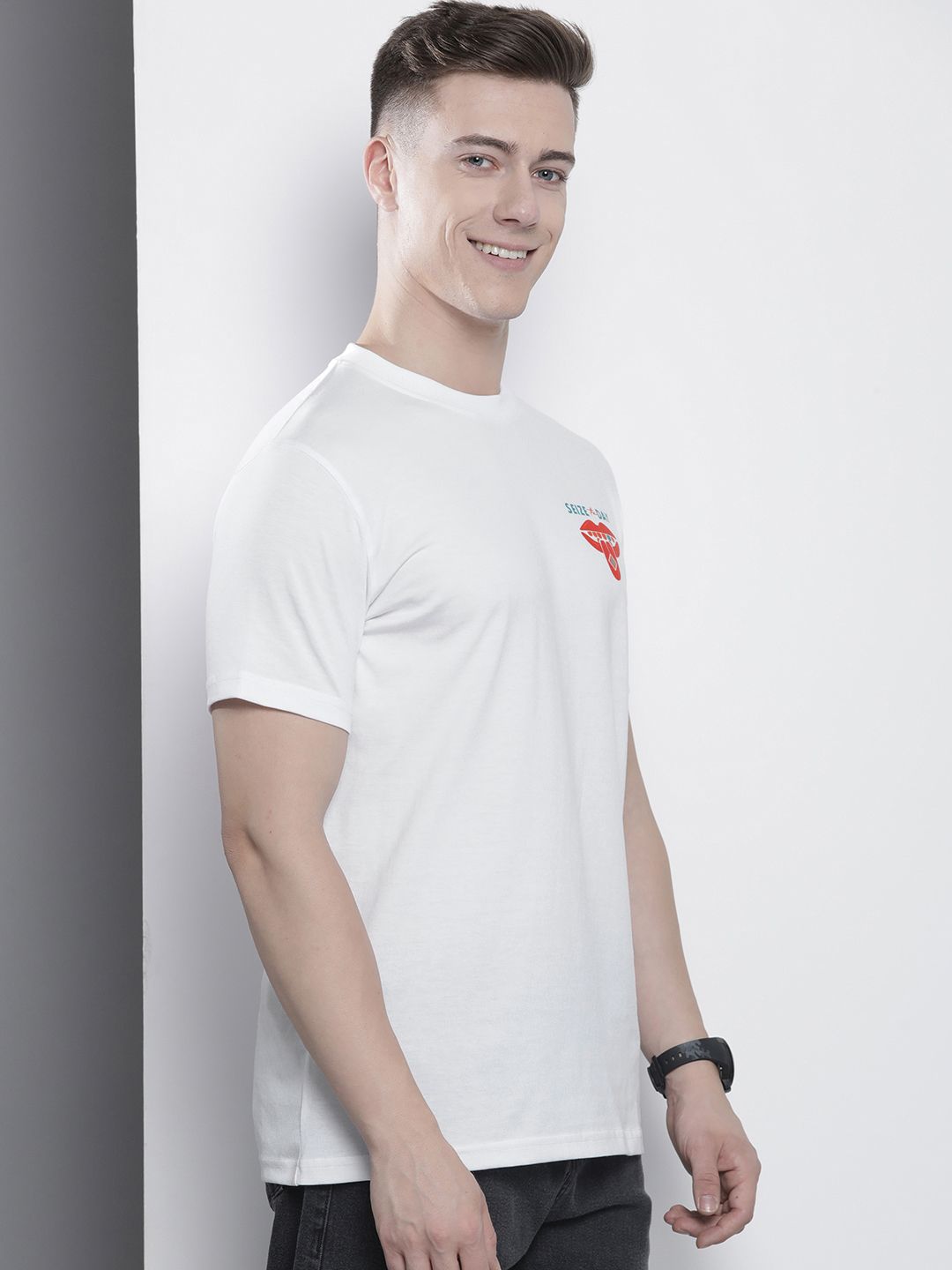 The Indian Garage Co Men Graphic Printed T-shirt