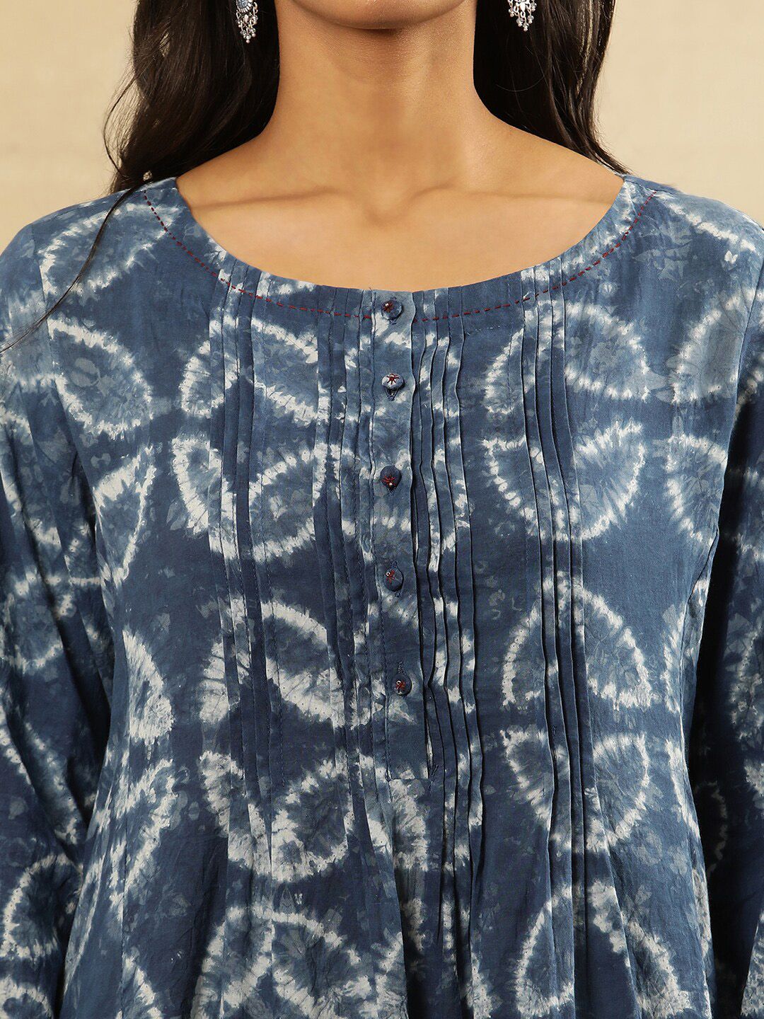 W Dyed Round Neck Thread Work A-Line Cotton Kurta