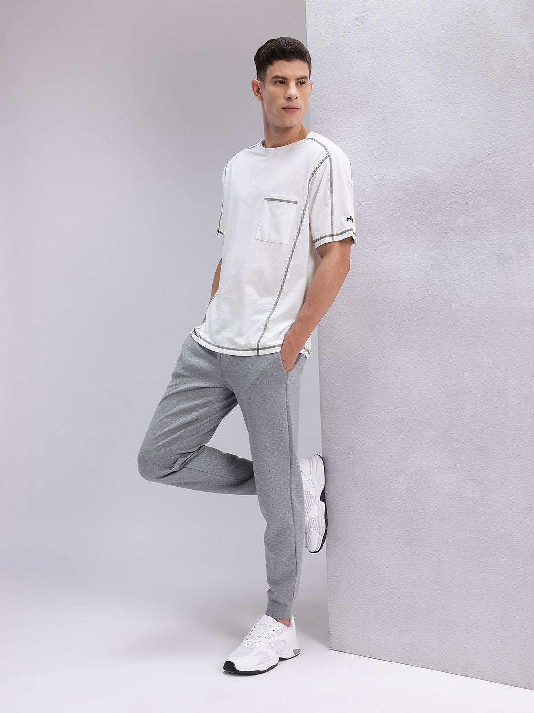 HRX by Hrithik Roshan Men Contrast Stitch T-shirt