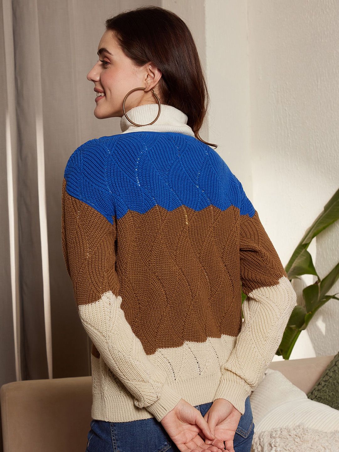 Berrylush Colourblocked Turtle Neck Acrylic Pullover Sweater