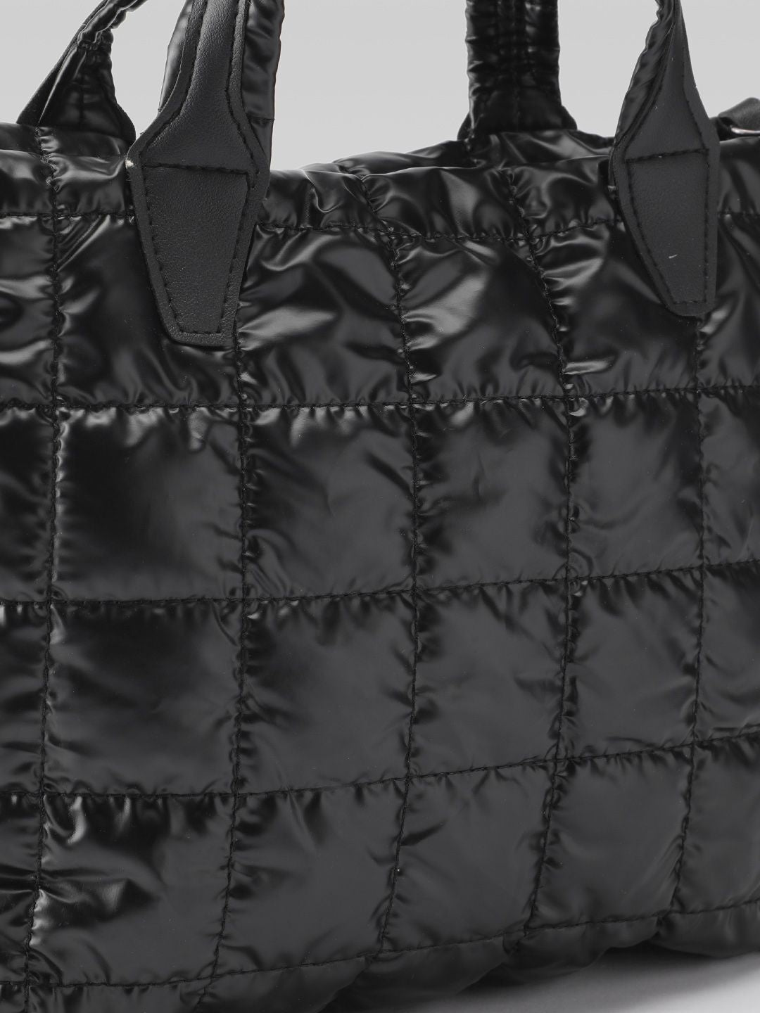 DressBerry Structured Shoulder Bag with Quilted Detail