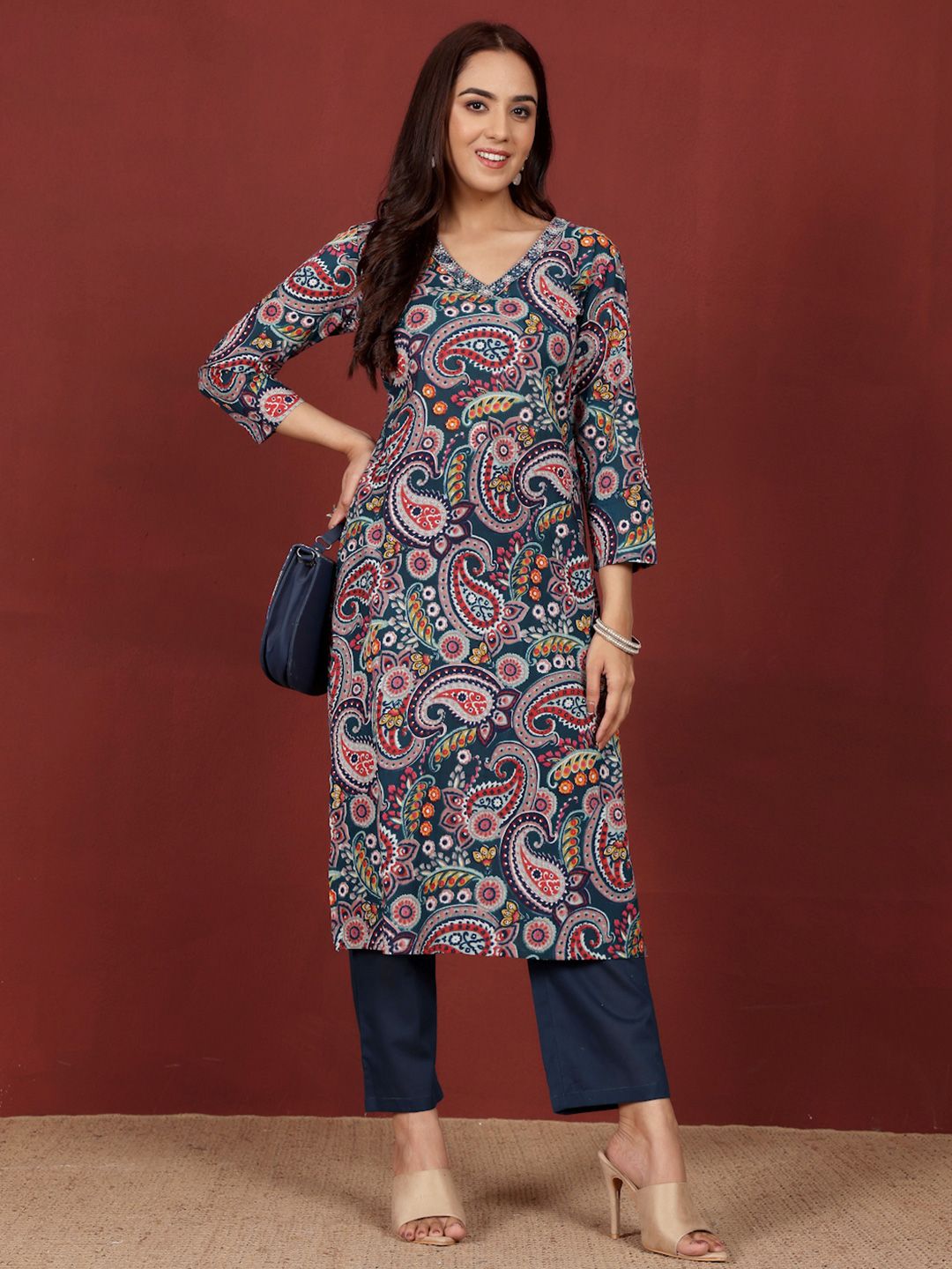Varanga Women Paisley Printed Sequinned Indie Florals Kurta