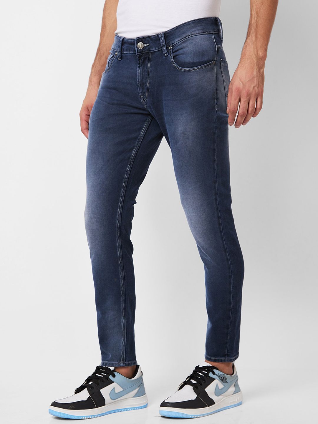 SPYKAR Men Slim Fit Heavy Fade Stretchable Jeans